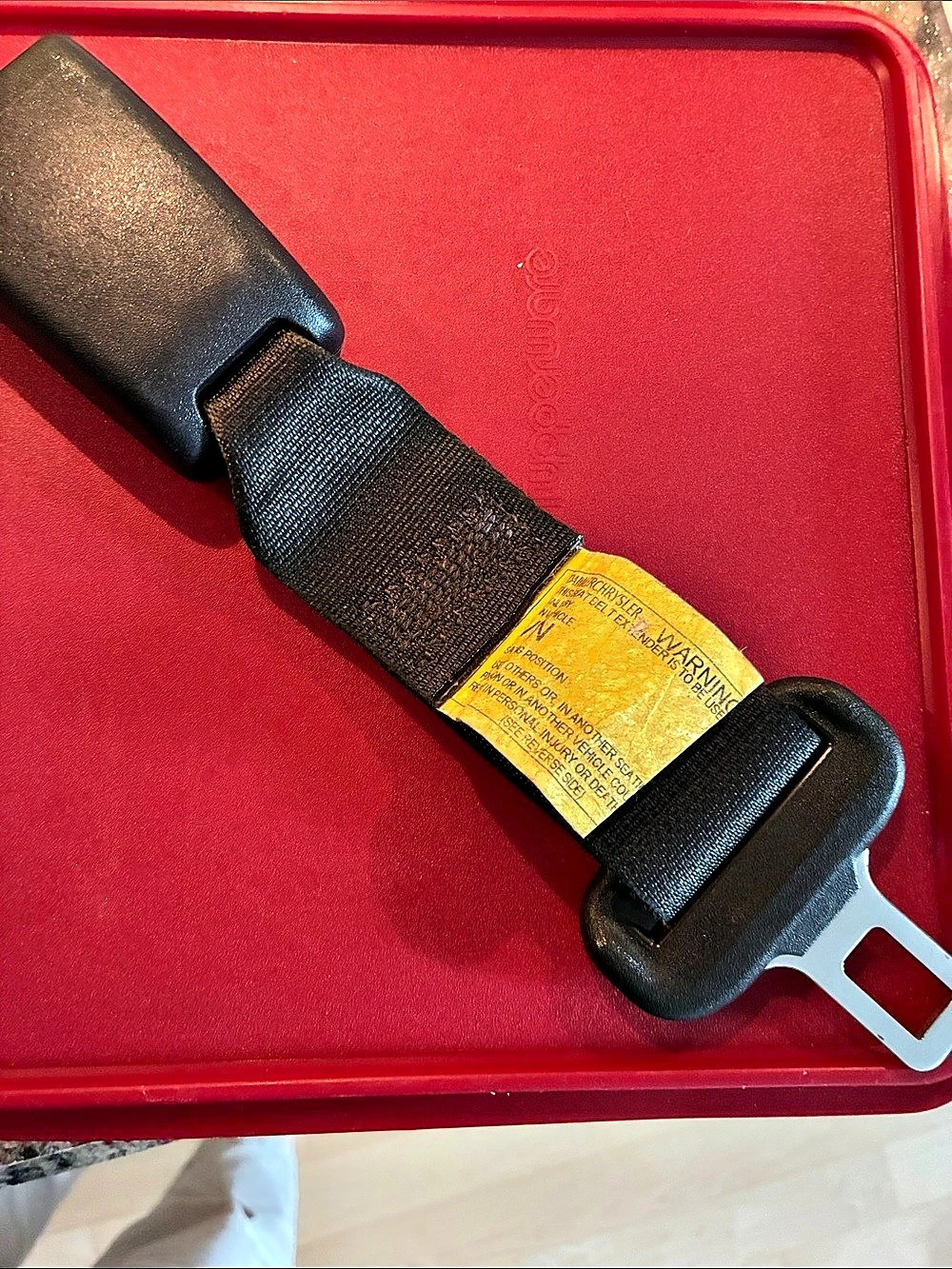 DaimlerChrysler OEM Seat Belt Extender Black & Red